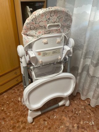 Trona de bebé en perfecto estado