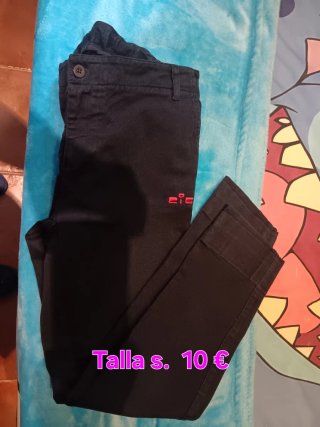 Uniforme colegio CIE Talla 14