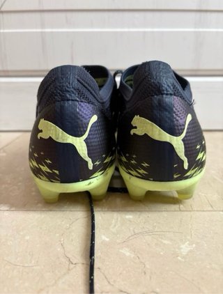 Botas de fútbol Puma Future Pro como nuevas.