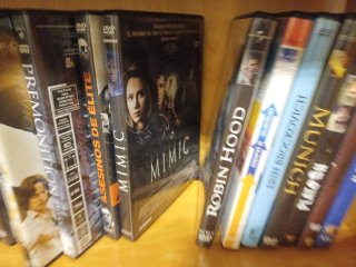 Lote de 27 películas originales en DVD