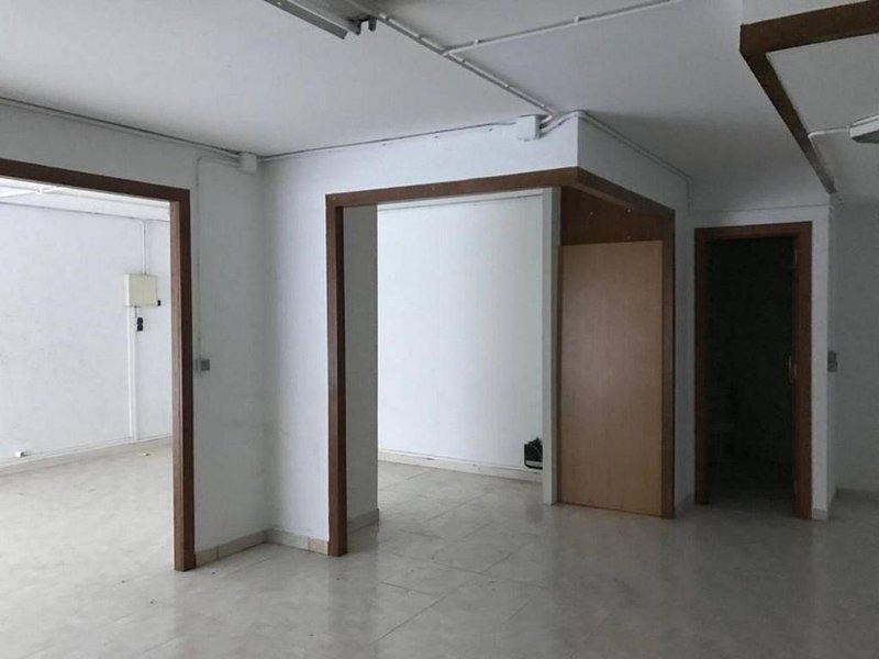 Local comercial en venta en Encamp · 8 de 9