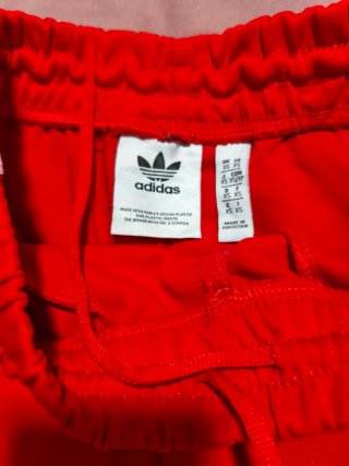 Pantalón chándal Adidas rayas blancas