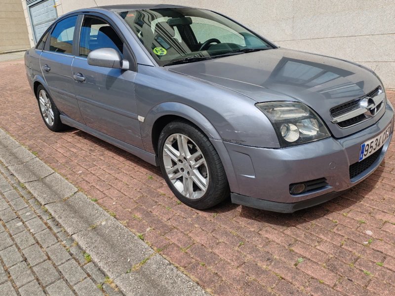 Opel Vectra 2004 - foto 1