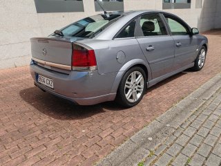 Opel Vectra 2004