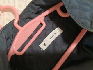 Chaqueta acolchada azul marino cremalleras un uso