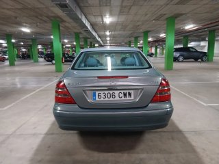 Mercedes-Benz Clase E 2004