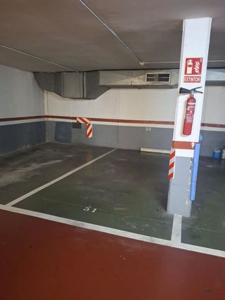 Garaje en alquiler en Montesa en Esplugues de Llobregat