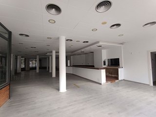 Bar en venta en Zona Industrial en Prat de Llobregat, El