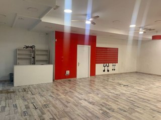 Local comercial en alquiler en Casco Viejo en Bilbao