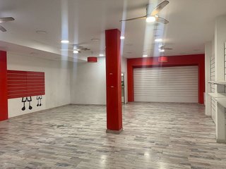 Local comercial en alquiler en Casco Viejo en Bilbao