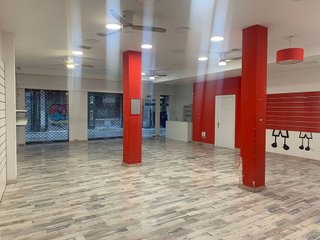 Local comercial en alquiler en Casco Viejo en Bilbao