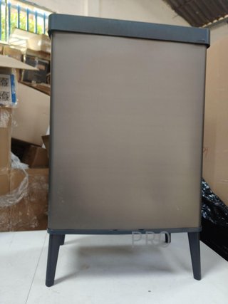 Cubo de basura alto de 54L - Curver