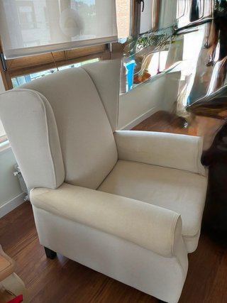 Butaca-sillón reclinable beige- El Corte Ingles.