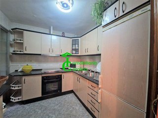 Casa adosada en venta en Carolina (La)