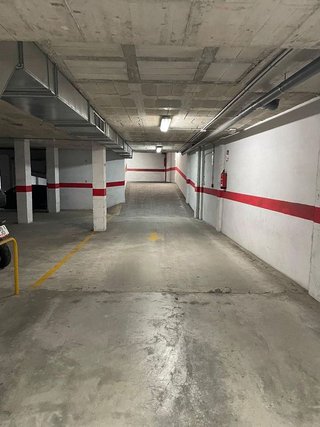 Garaje en venta en Los Boliches en Fuengirola