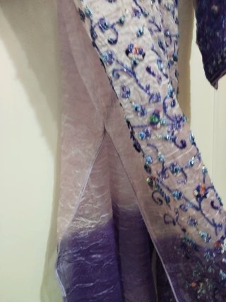 Copricostume con perline e paillettes