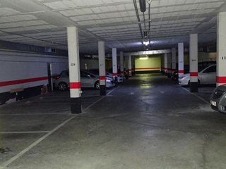 Garaje en venta en Portillejo - Valdegastea en Logroño