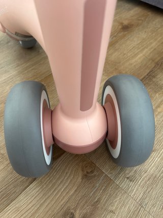 Triciclo bebé Kinderkraft poco uso