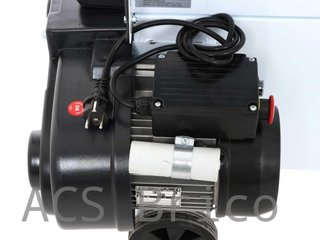 Despalilladora Chapa de Uva con Bomba - 2 HP - 2000 kg/h - 87x50 cm - Grifo