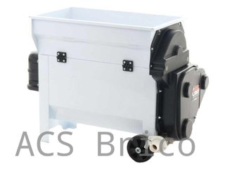Despalilladora Chapa de Uva con Bomba - 2 HP - 2000 kg/h - 87x50 cm - Grifo