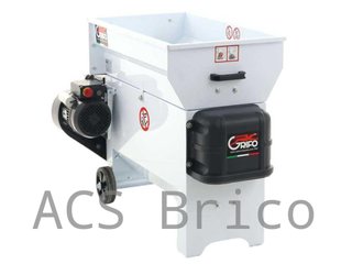 Despalilladora Chapa de Uva con Bomba - 2 HP - 2000 kg/h - 87x50 cm - Grifo