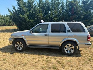 Nissan Pathfinder 2002