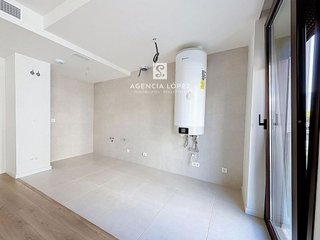Piso en venta en Puerto - Plaza de Toros en Estepona