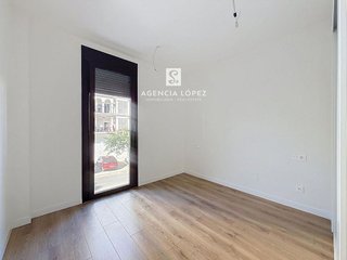 Piso en venta en Puerto - Plaza de Toros en Estepona