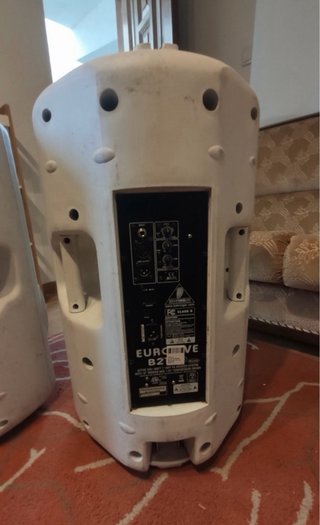 Pareja Altavoces Behringer Eurolive B215D Blancos