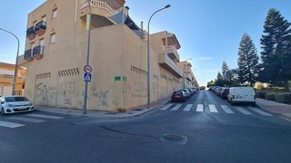 Local comercial en venta en Huércal de Almería