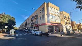 Local comercial en venta en Huércal de Almería