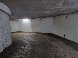 Garaje en venta en Gros en San Sebastián-Donostia