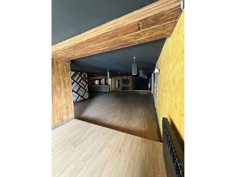 Commercial premises for sale in Arinsal, La Massana · 3 of 18