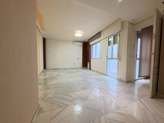 Oficina en alquiler en Zona Centro en Córdoba