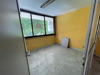 Local comercial en alquiler en Cuatro Caminos en Santander
