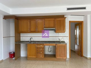 Ático en venta en Monserrat