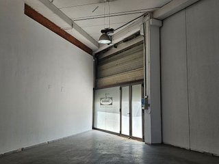 Nave industrial en alquiler en El Besós i el Maresme en Barcelona