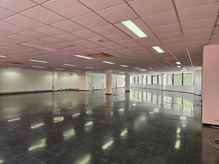 Nave industrial en alquiler en El Besós i el Maresme en Barcelona