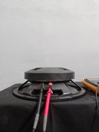 Altavoz JBL 2202H, (12")