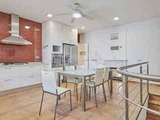 Casa en alquiler en Vistahermosa en Alicante