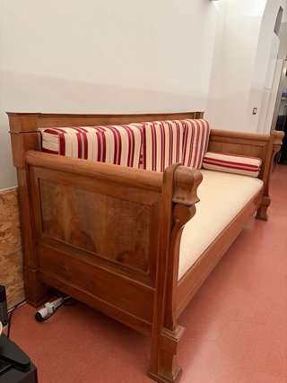 Divano Impero noce e seta