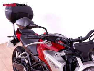 HONDA CB 125 R