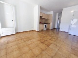 Piso en venta en Salatar en Roses