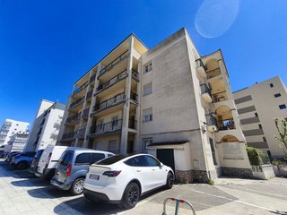 Piso en venta en Salatar en Roses