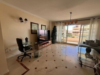 Piso en alquiler en Playa Bajadilla-Puertos en Marbella