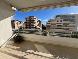 Piso en alquiler en Playa Bajadilla-Puertos en Marbella