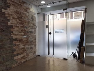 Local comercial en alquiler en Los Remedios en Sevilla