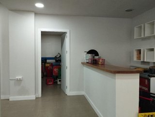 Local comercial en alquiler en Los Remedios en Sevilla