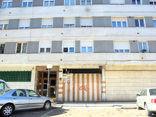 Garaje en venta en Txagorritxu - El Pilar en Vitoria-Gasteiz