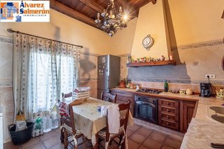 Chalet en venta en La Zubia en Zubia (La)